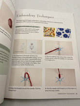 Load image into Gallery viewer, Artful Botanical Embroidery by Alice Makabe