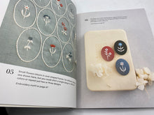 Load image into Gallery viewer, Artful Botanical Embroidery by Alice Makabe