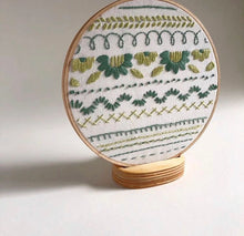 Load image into Gallery viewer, Hoop Prop by Modern Hoopla