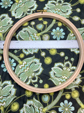 Load image into Gallery viewer, Nurge 16mm Beechwood Embroidery Hoop - 8 sizes