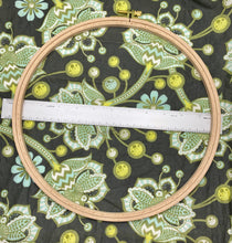 Load image into Gallery viewer, Nurge 8mm Beechwood Embroidery Hoop - 8 sizes