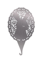 Load image into Gallery viewer, Metal Needle Threader by Kiriki