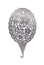 Load image into Gallery viewer, Metal Needle Threader by Kiriki