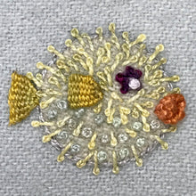 Load image into Gallery viewer, Toned-Down Circle Sampler & Pattern by Sue Spargo