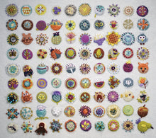 Load image into Gallery viewer, Toned-Down Circle Sampler & Pattern by Sue Spargo