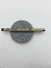 Load image into Gallery viewer, Wool Puck / Drizzle Pad by Sue Spargo