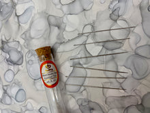 Load image into Gallery viewer, Tulip Milliners/Straw Needles, Assorted Sizes - Thin