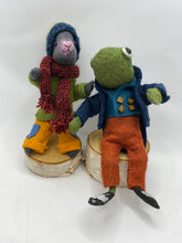 Load image into Gallery viewer, The Wind in the Willows Felt Friends by Cynthia Treen