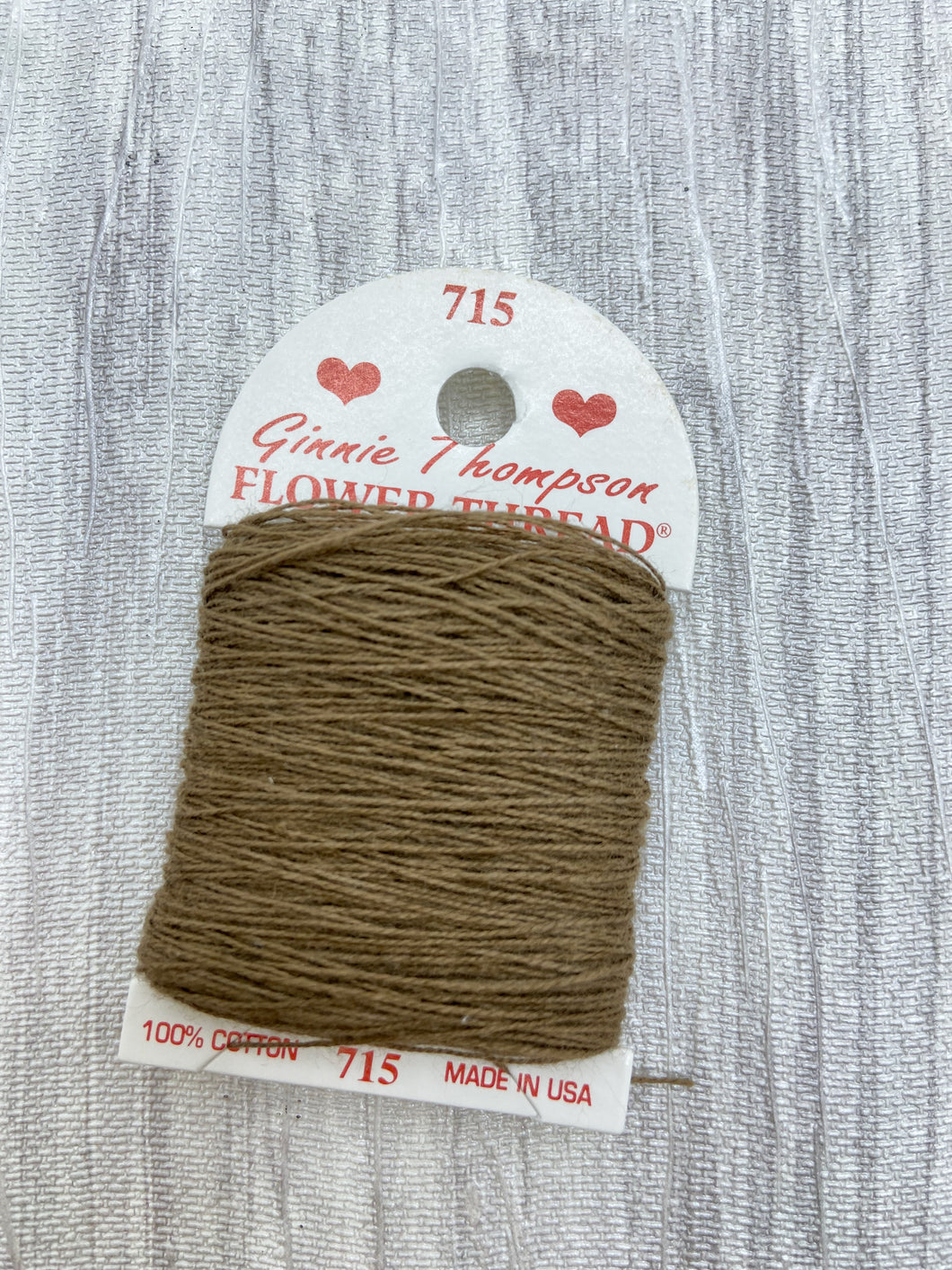 Medium Brown (715) Ginnie Thompson Flower Thread