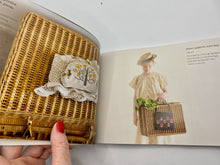Load image into Gallery viewer, Zakka Embroidery by Yumiko Higuchi
