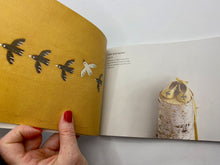 Load image into Gallery viewer, Zakka Embroidery by Yumiko Higuchi
