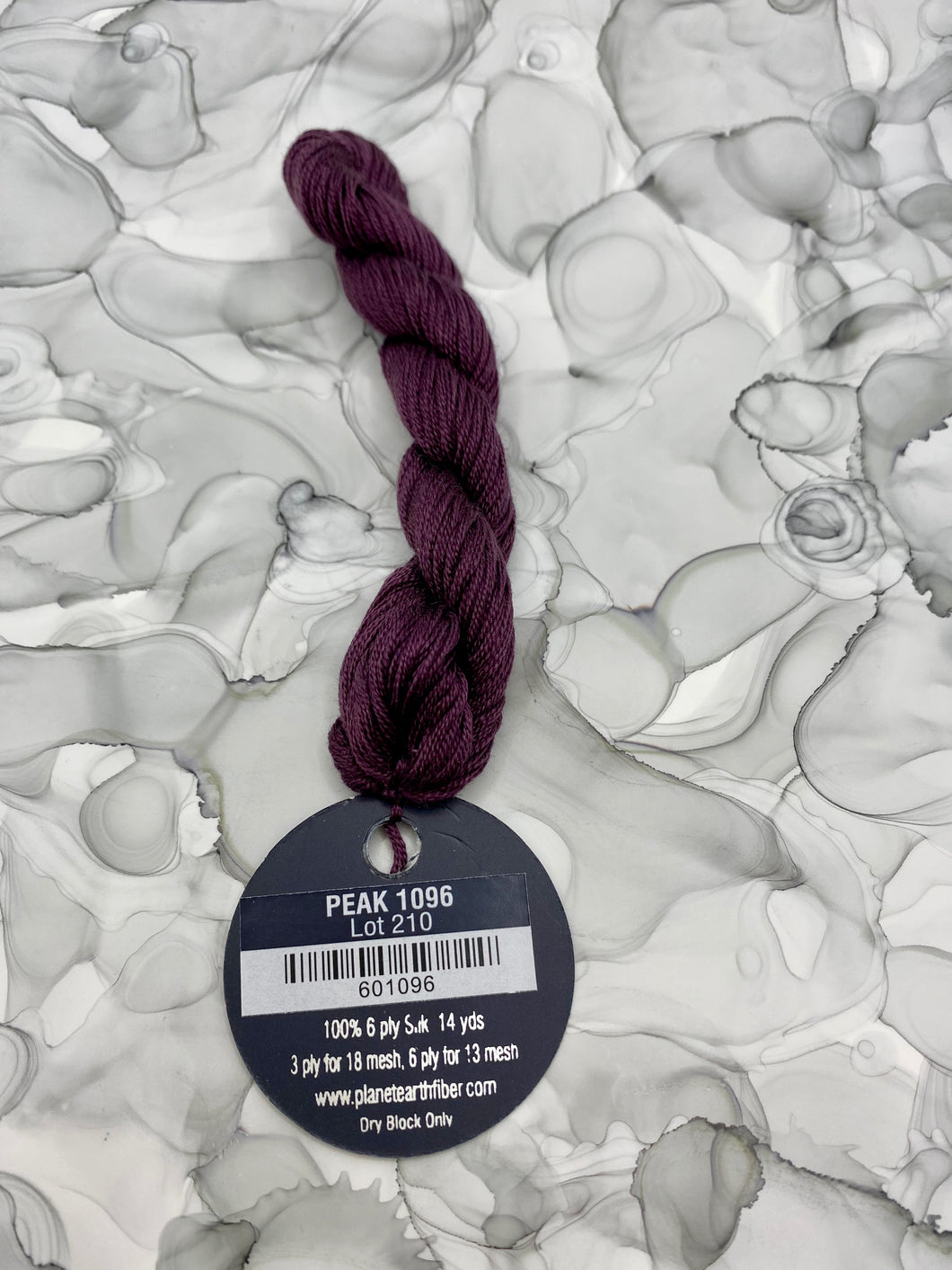 Peak (#1096) Planet Earth 6 ply silk