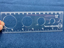 Load image into Gallery viewer, Circle Ruler by Sue Spargo
